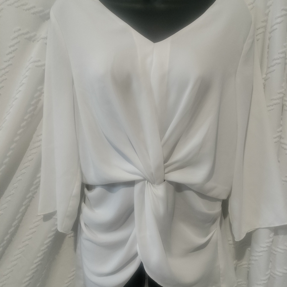 NWT Naked Zebra Pretty White Twist Front Flowy Classic Chic Blouse Top Shirt - Picture 3 of 6